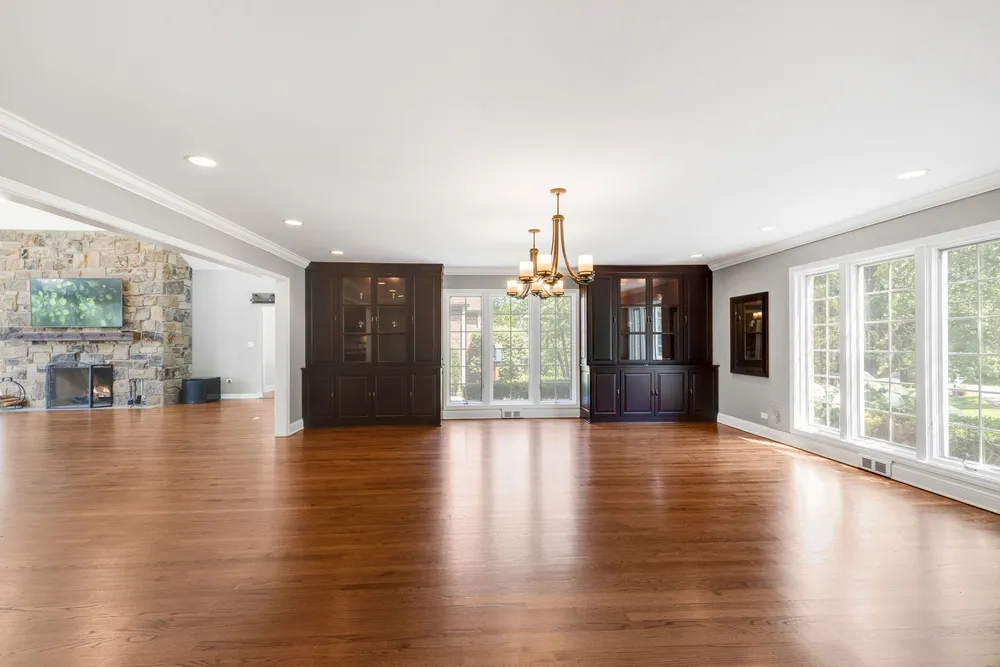 419 Caesar Dr, Barrington Hills, IL 60010