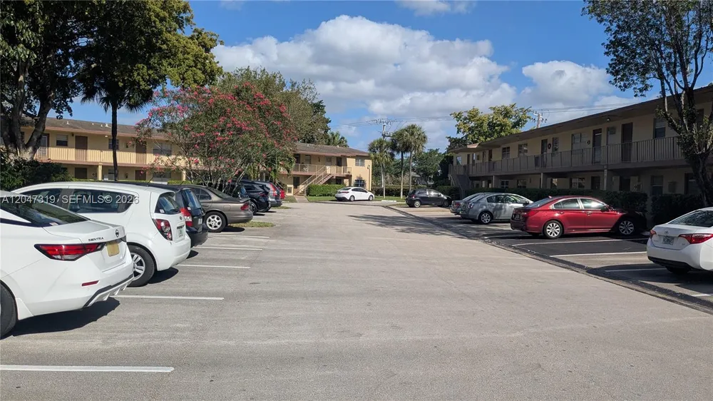 481 NW 76th Ave, Margate, FL 33063