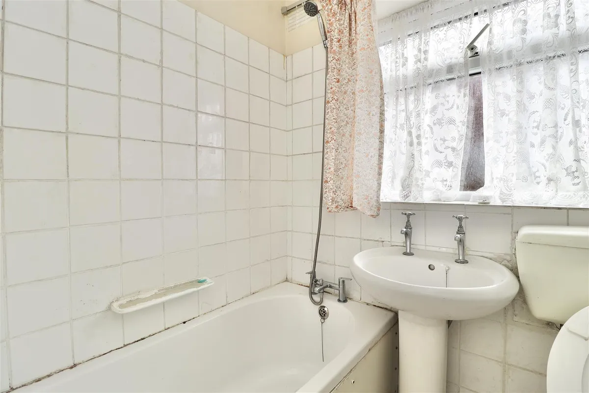 Whitethorn Close, York