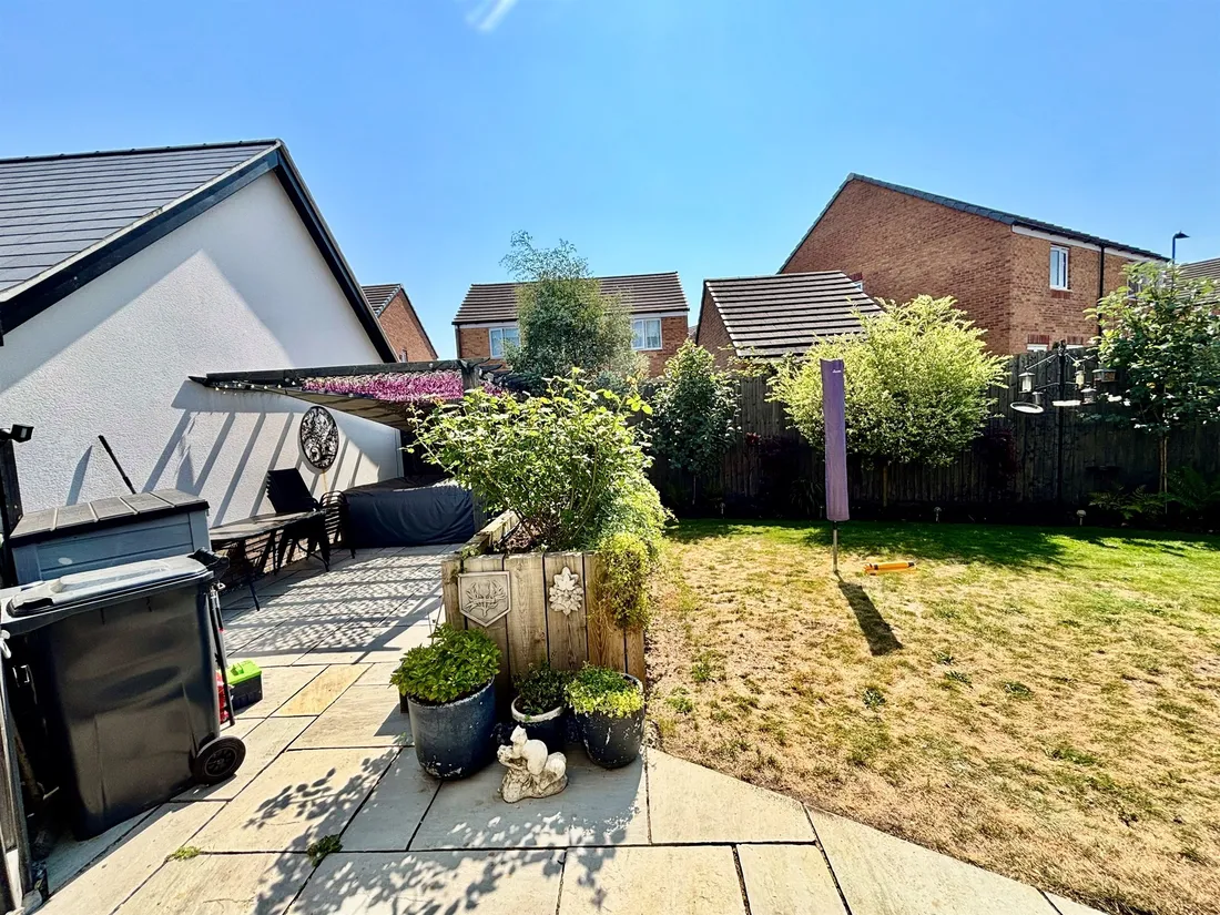 Property photo 9