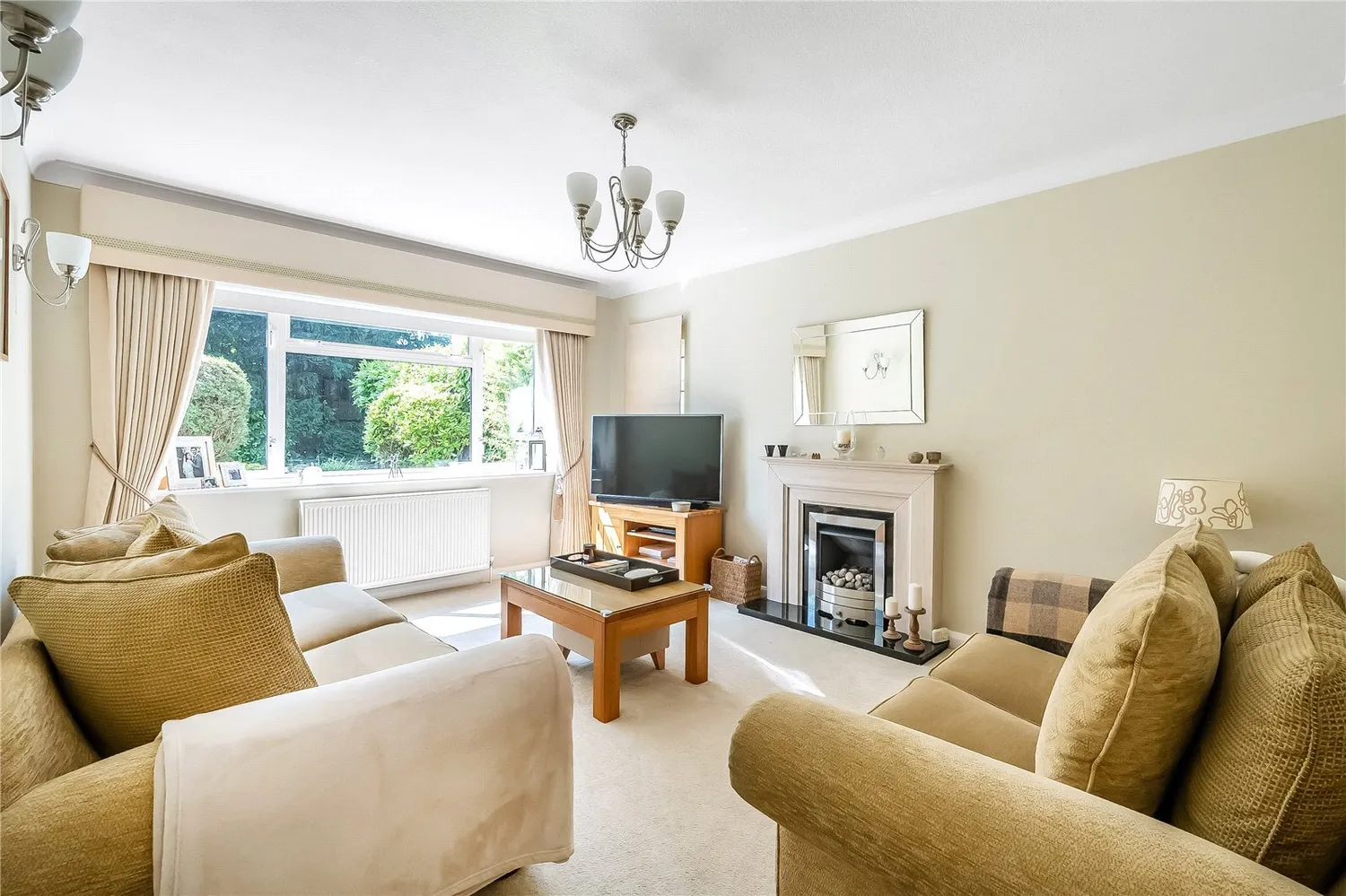 Linkfield Gardens, Hatchlands Road, RH1 photo 6