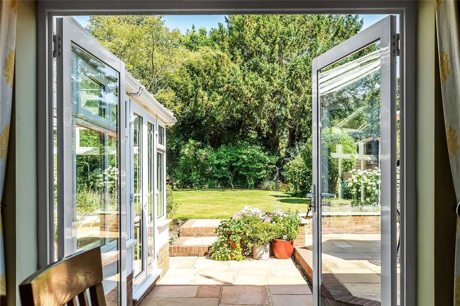 Linkfield Gardens, Hatchlands Road, RH1 photo 8