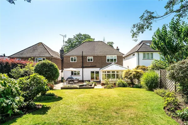 Linkfield Gardens, Hatchlands Road, RH1 photo 14