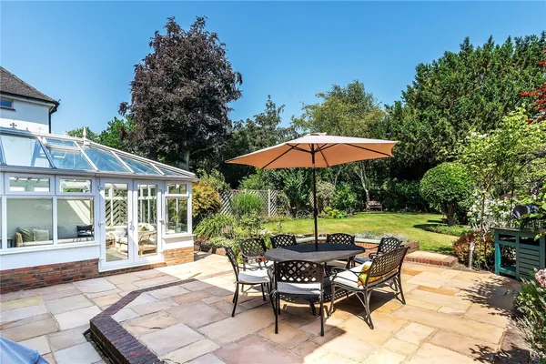 Linkfield Gardens, Hatchlands Road, RH1 photo 17