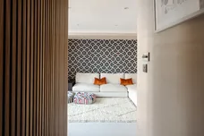 Dukes Avenue, London, N10 photo 17