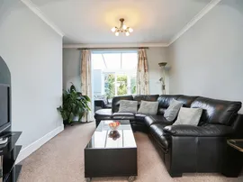 Pullan Grove, Bradford thumb 2