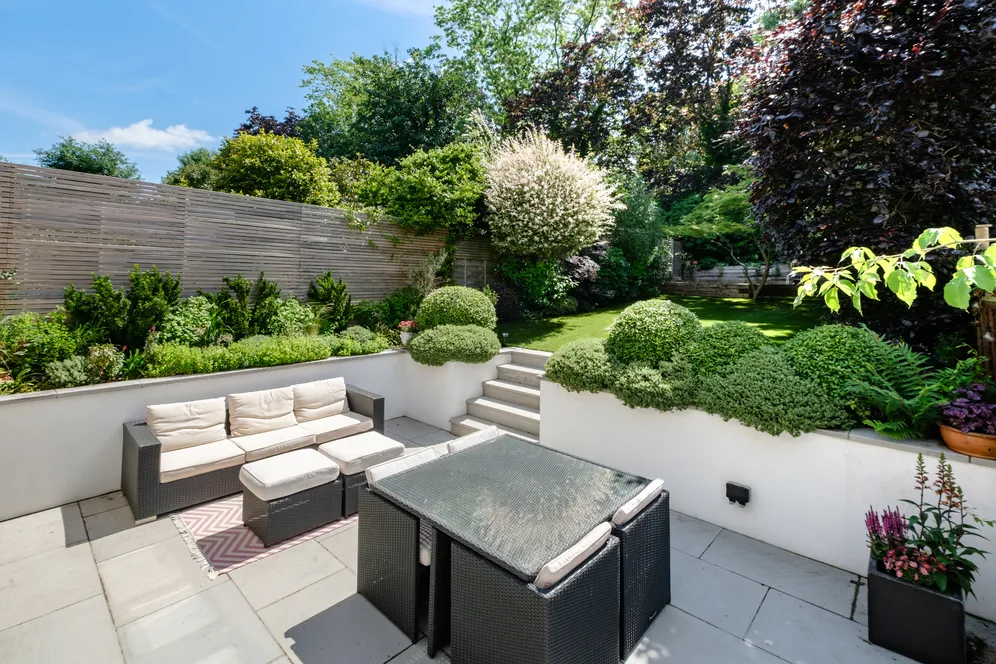 Dukes Avenue, London, N10 photo 31