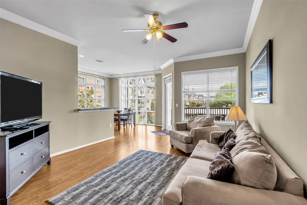 2400 McCue Rd, Houston, TX 77056