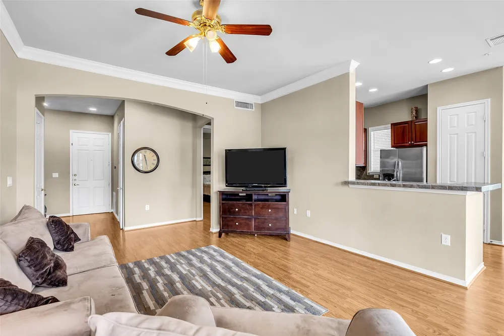 2400 McCue Rd, Houston, TX 77056