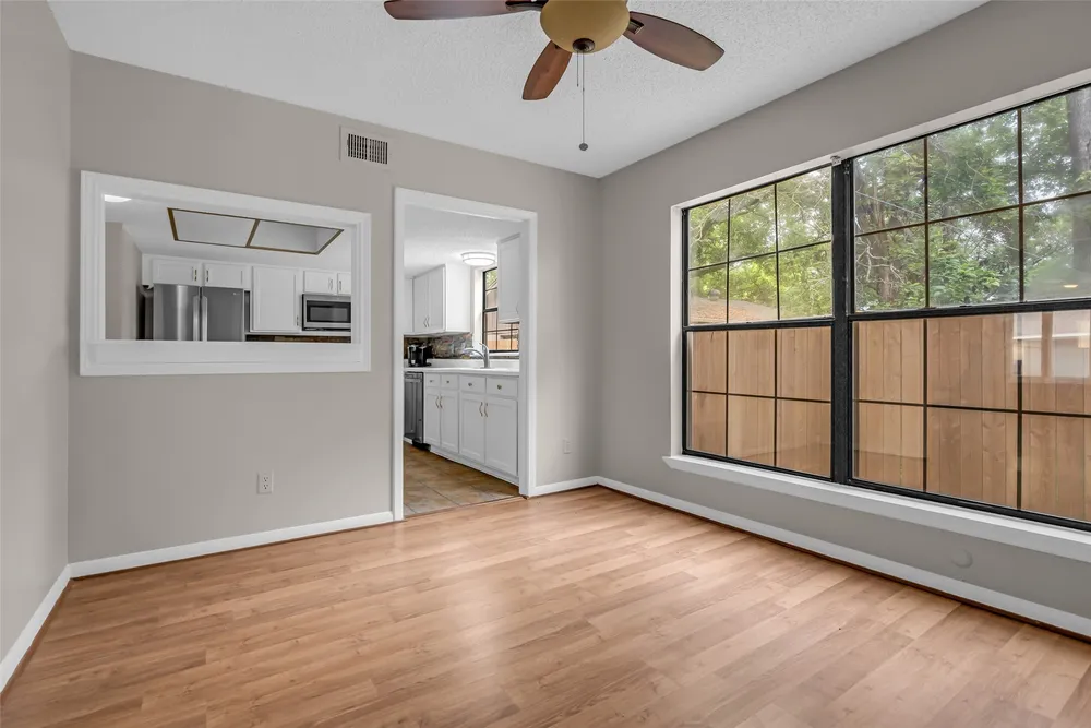 9207 Barr Circle, Houston, TX 77080