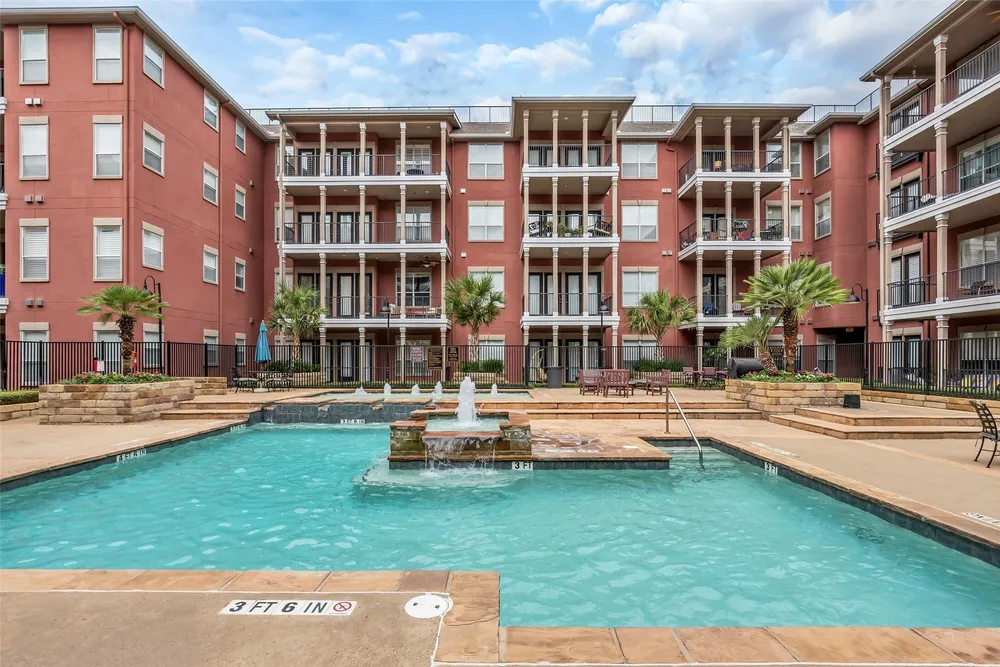 2400 McCue Rd, Houston, TX 77056