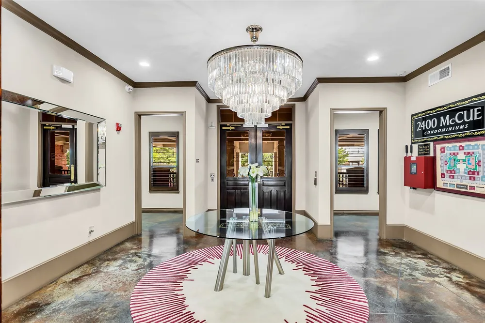 2400 McCue Rd, Houston, TX 77056