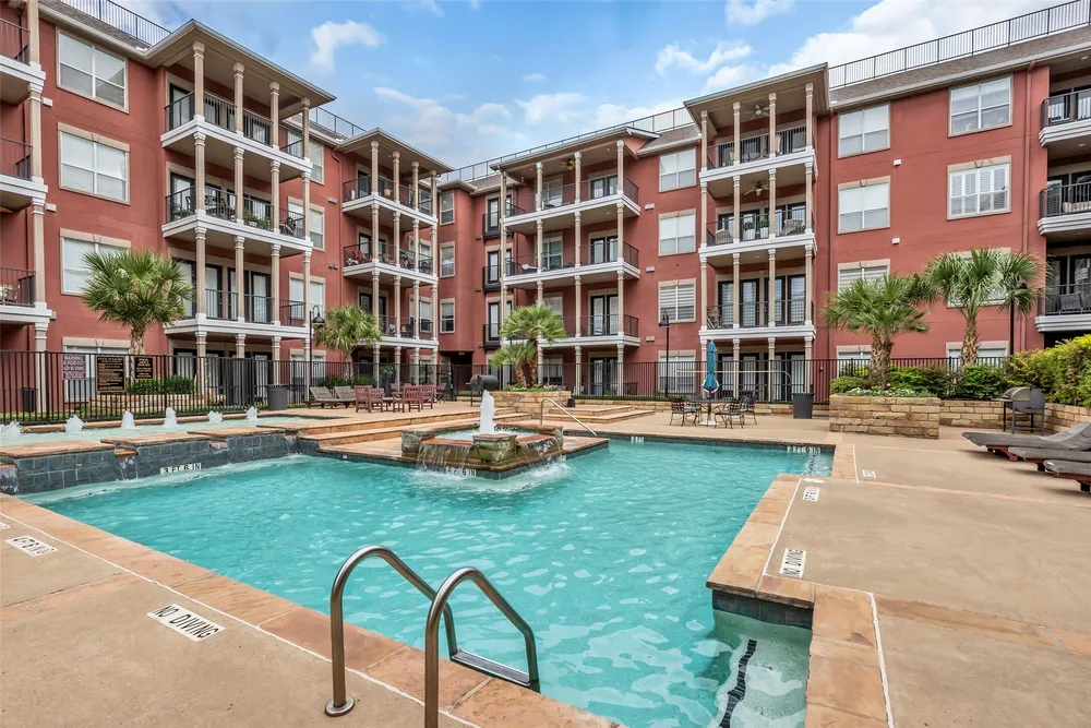 2400 McCue Rd, Houston, TX 77056