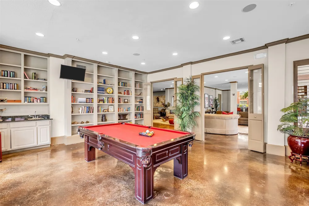 2400 McCue Rd, Houston, TX 77056