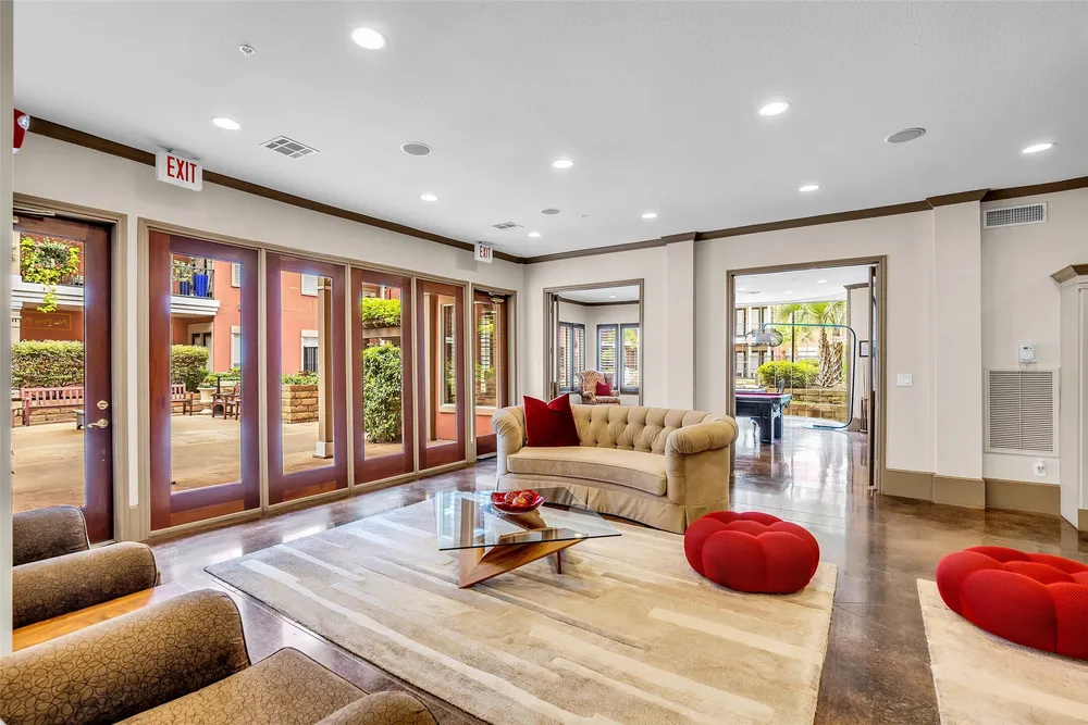 2400 McCue Rd, Houston, TX 77056