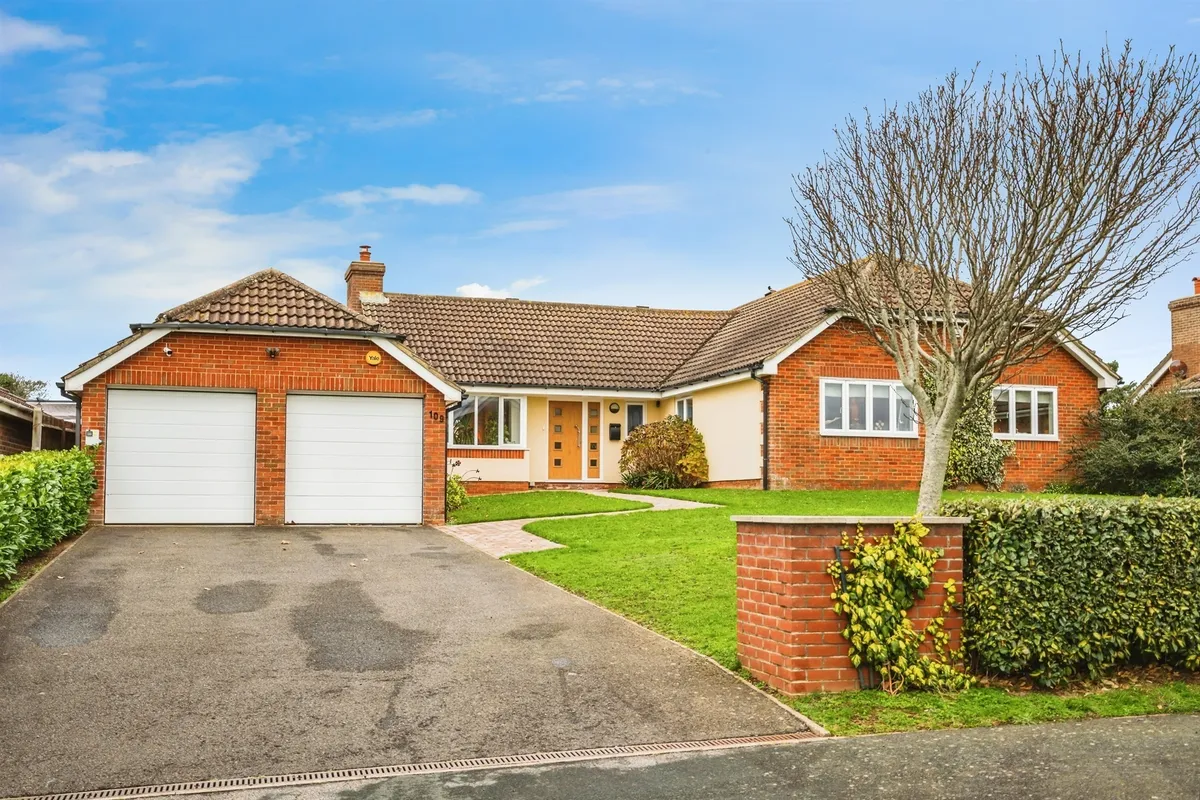 Clementine Avenue, Seaford