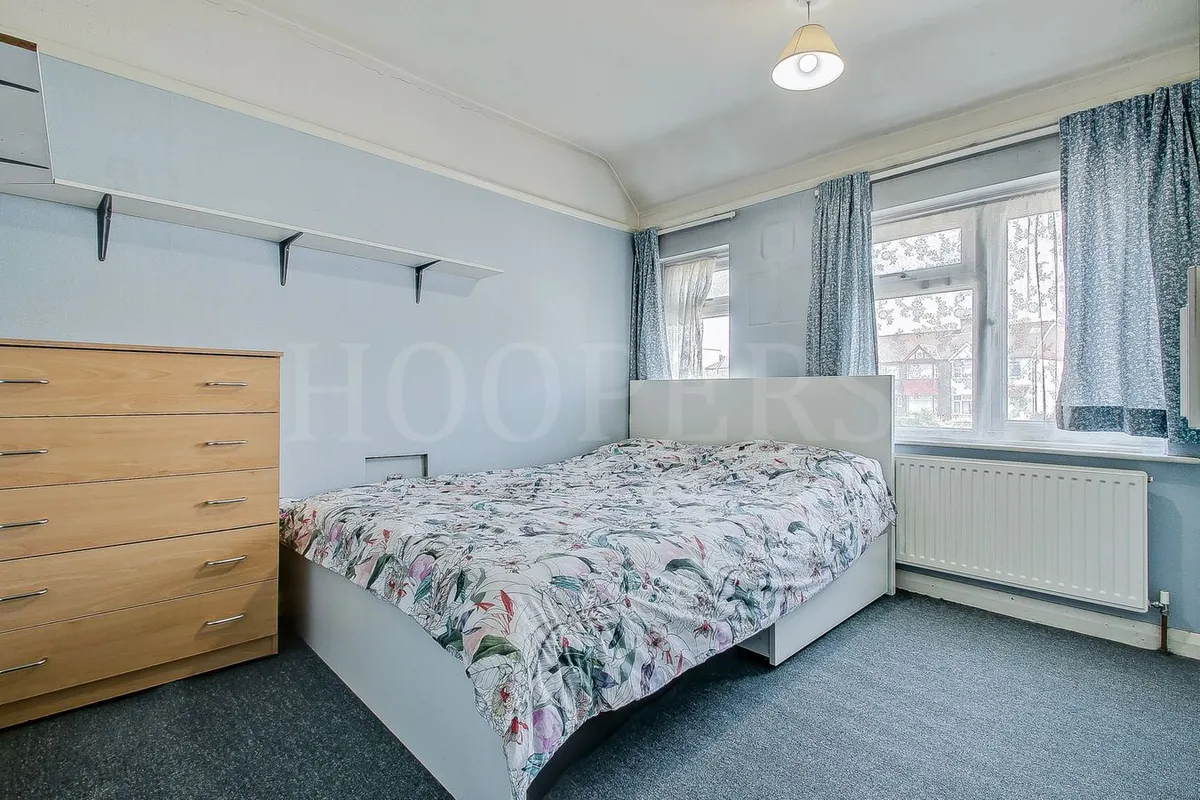 North Circular Road, London, NW2