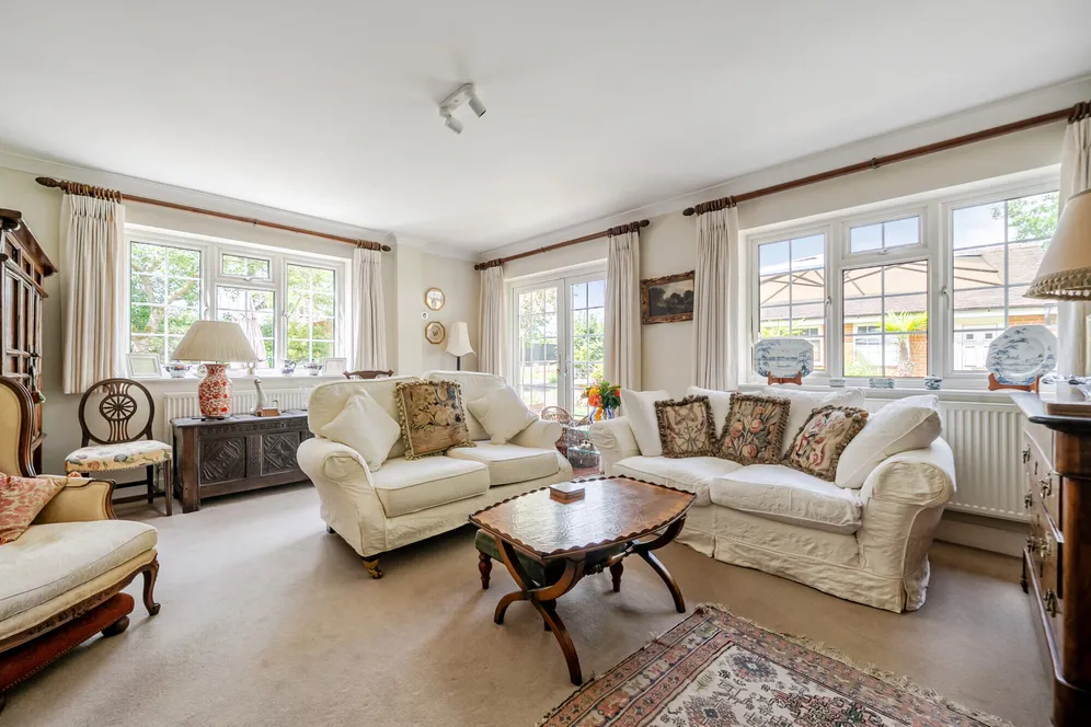 Pondwood Lane, Shottesbrooke, Maidenhead, SL6 photo 3