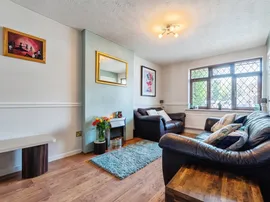 Yarrow Close, Hamilton, LEICESTER thumb 2