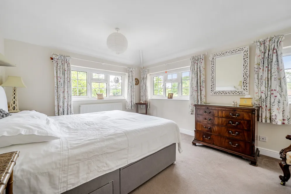 Pondwood Lane, Shottesbrooke, Maidenhead, SL6 photo 9