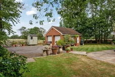 Pondwood Lane, Shottesbrooke, Maidenhead, SL6 photo 11