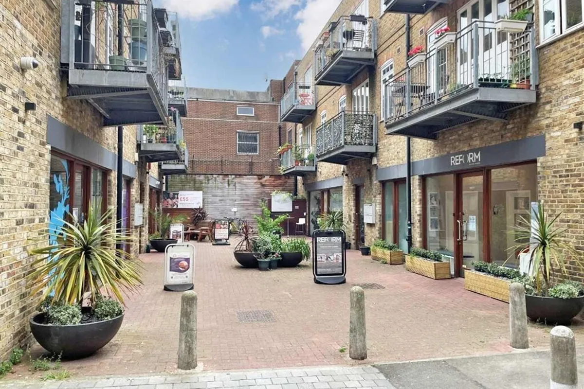 Hildreth Street Mews, LONDON