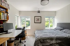 Christ Church Mount, Epsom, KT19 photo 11