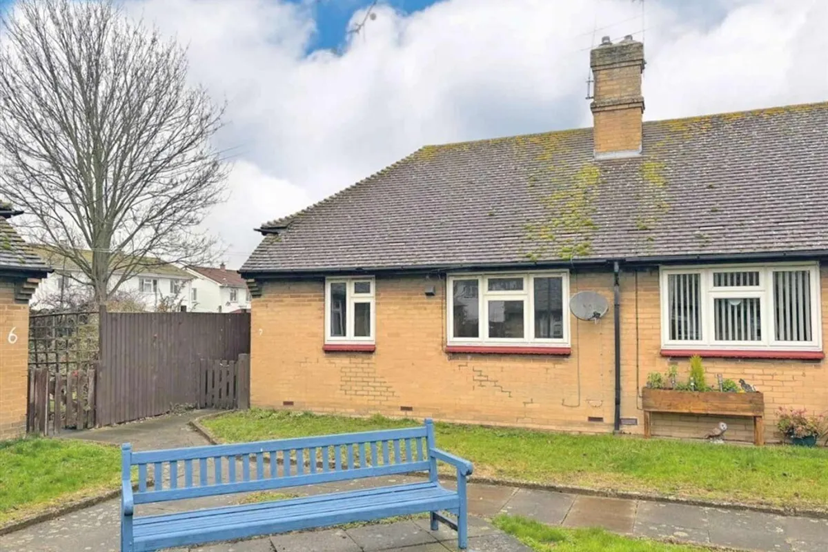 Russell Close, Crayford, DARTFORD