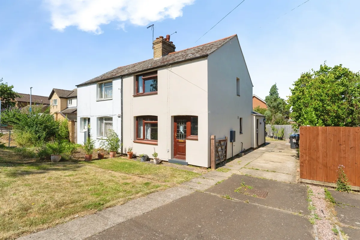 Station Road, Haddenham, Ely