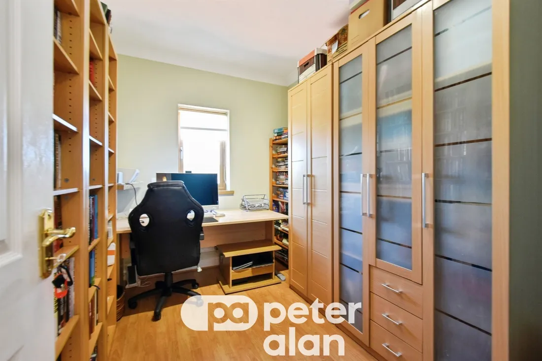 Property photo 28