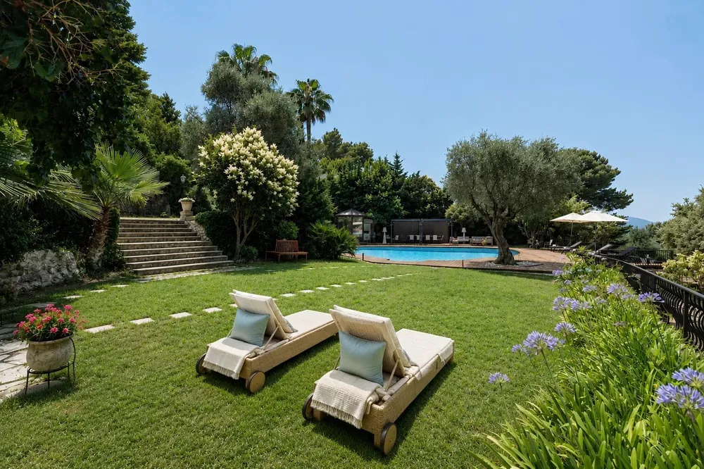 Cannes (Californie), 06400, France