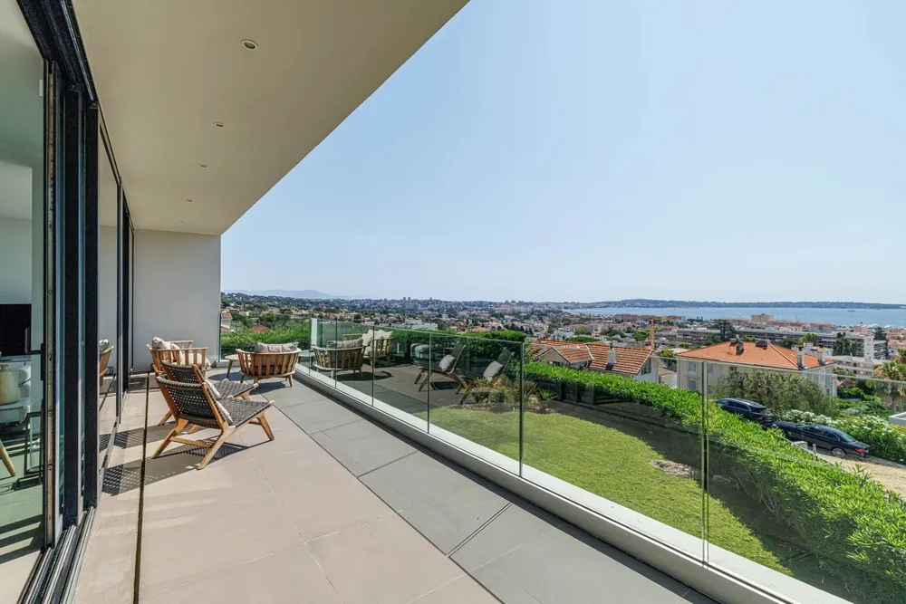 Golfe-Juan, 06220, France