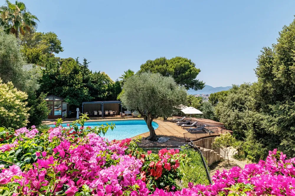 Cannes (Californie), 06400, France