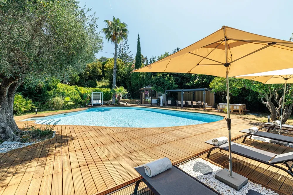 Cannes (Californie), 06400, France