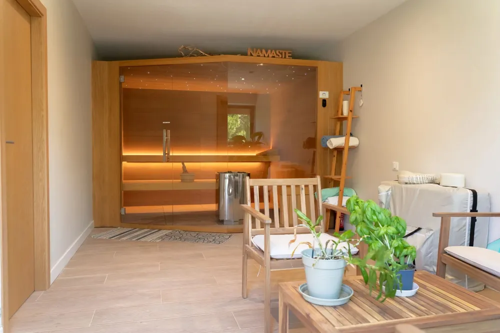 Vallauris (Super Cannes), 06220, France