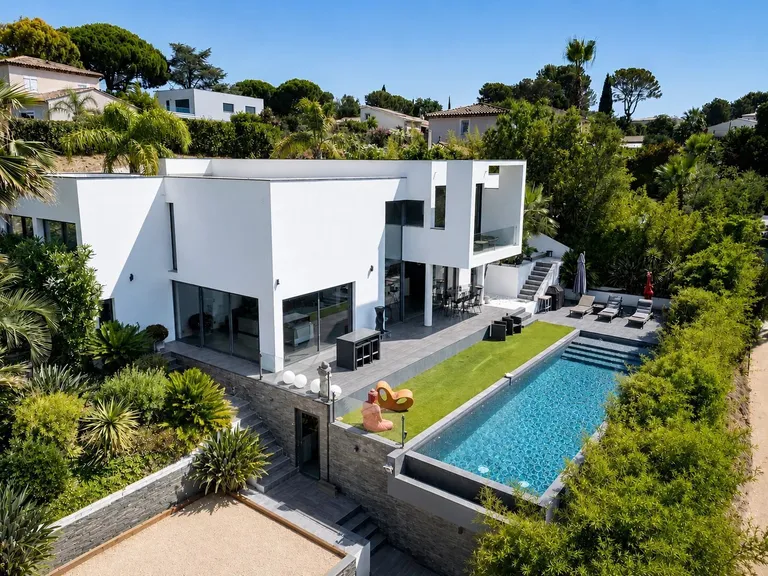 La Roquette-sur-Siagne, 06550, France