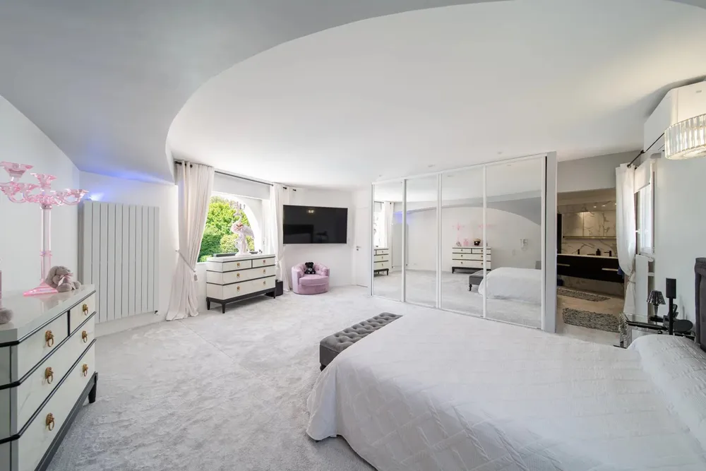 Mougins, 06250, France