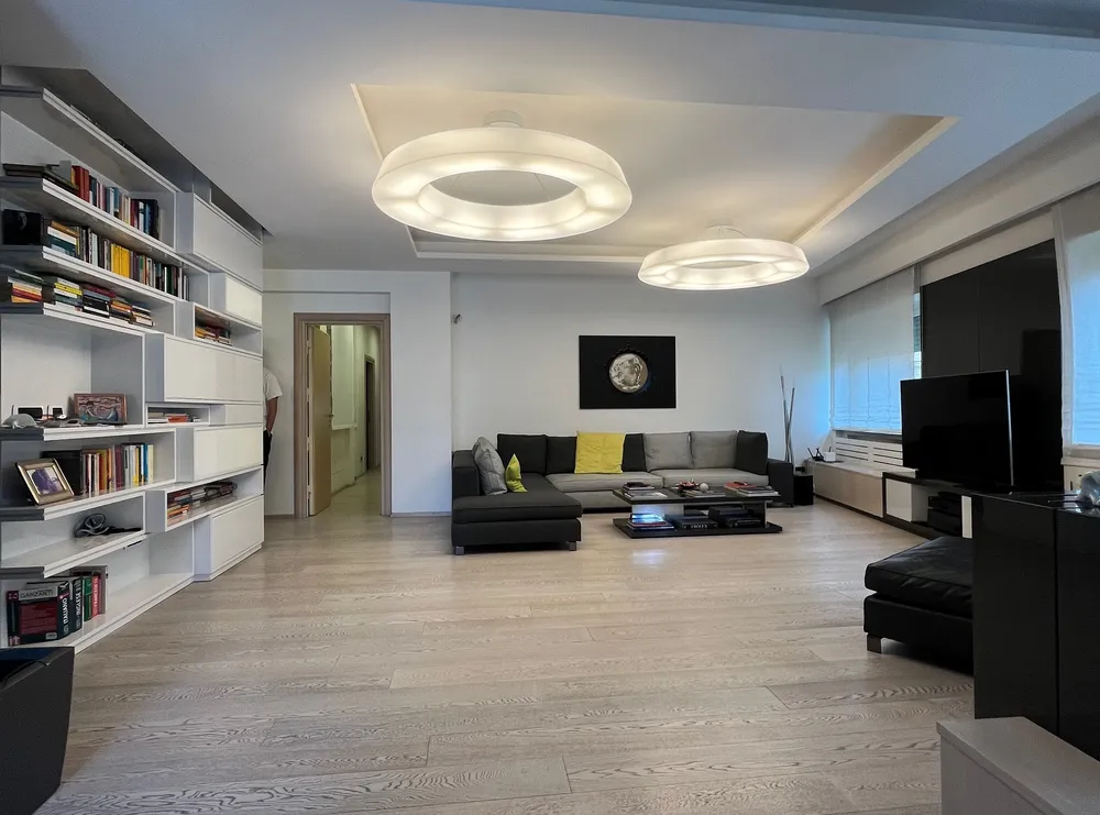 Video tour for Via Eleonora Duse  - Roma - Lazio