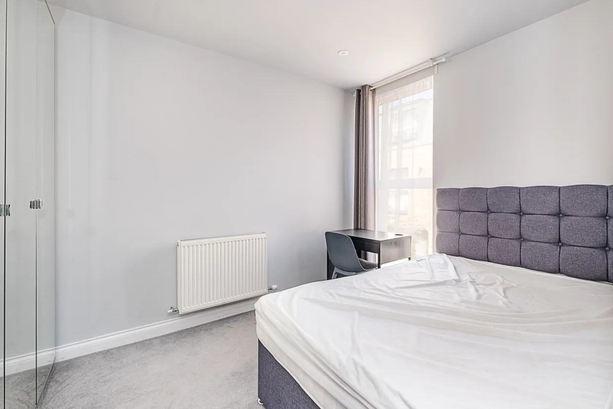 Wells Walk, E7 photo 13