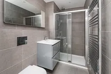 Wells Walk, E7 photo 18