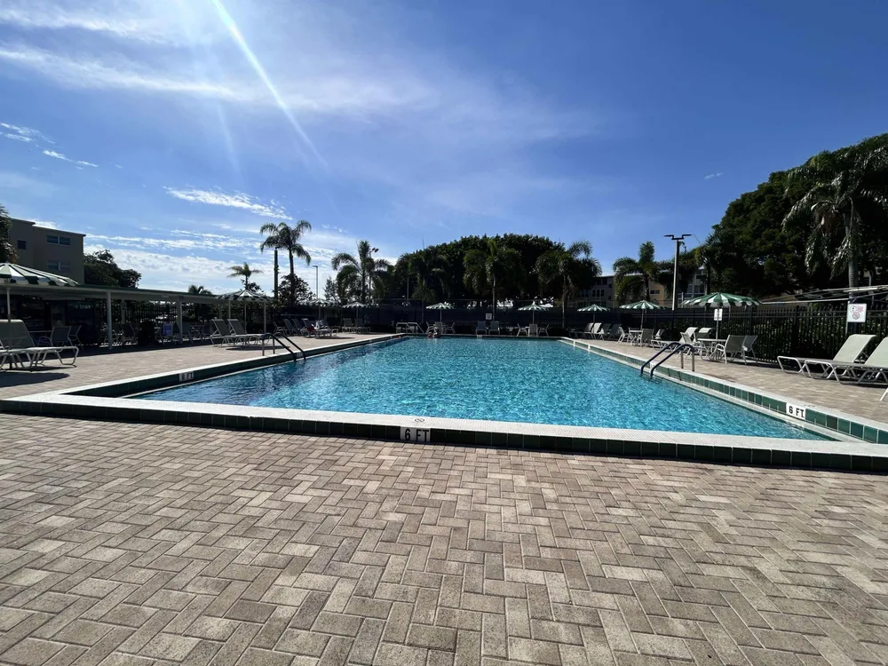300 NE 26th Ave, Boynton Beach, FL 33435