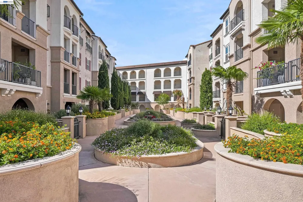 3360 Maguire Way, Dublin, CA 94568