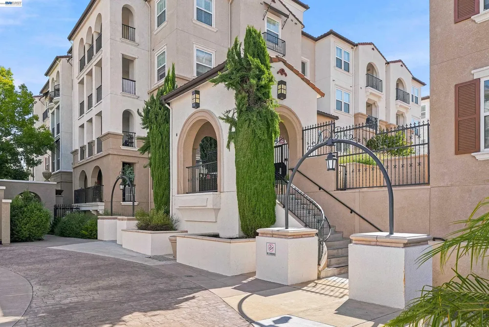 3360 Maguire Way, Dublin, CA 94568