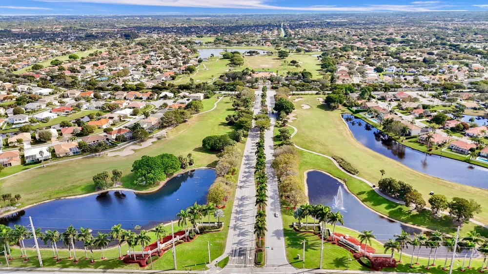 5886 Bay Hill Circle, Lake Worth Beach, FL 33463
