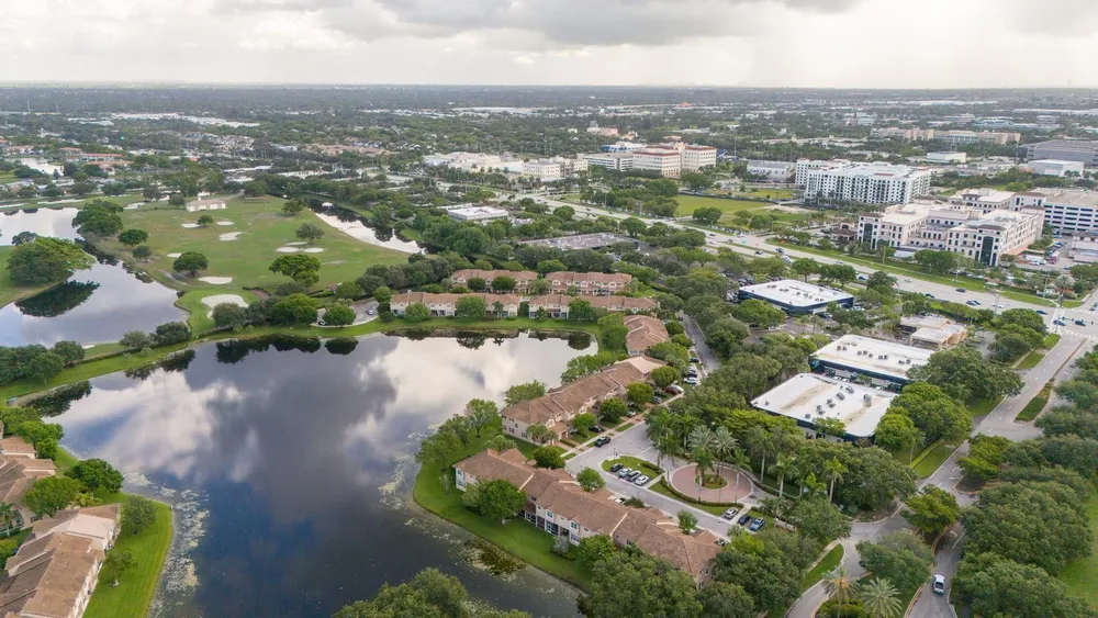 3501 Lakeside Dr, Davie, FL 33328