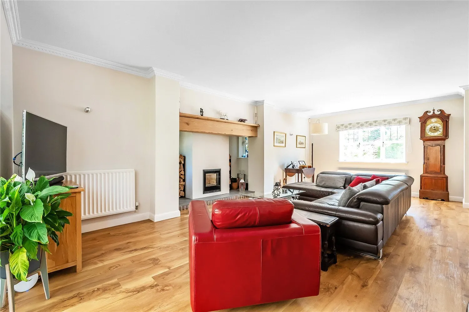 The Fairways, Redhill, RH1 photo 3