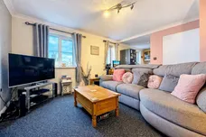 Glan Rhymni, Windsor Village, Cardiff