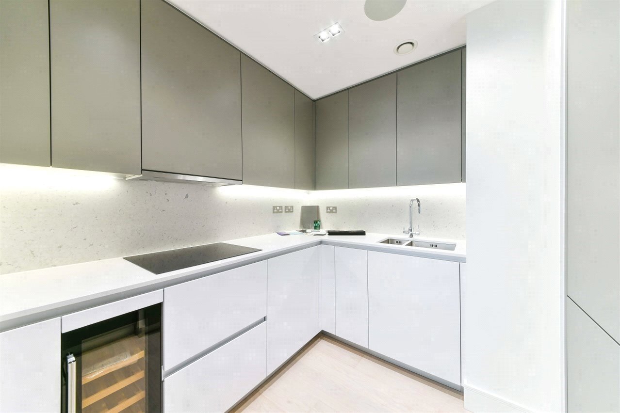 Carrara Tower,, 250 City Road,, Islington, London, EC1V Image 4