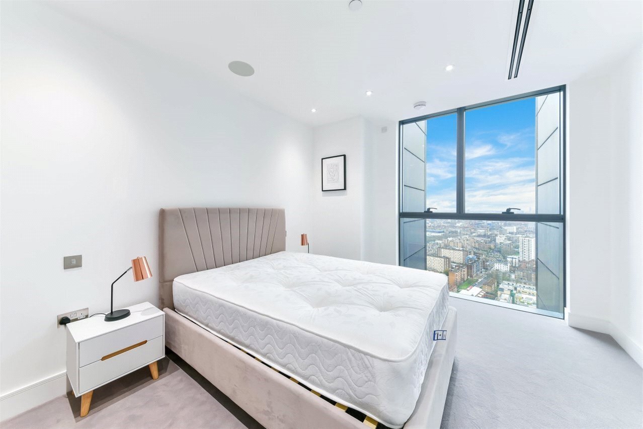 Carrara Tower,, 250 City Road,, Islington, London, EC1V Image 5