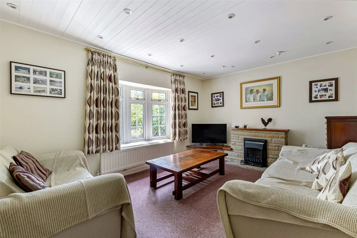 Pack Lane, Kempshott, RG22